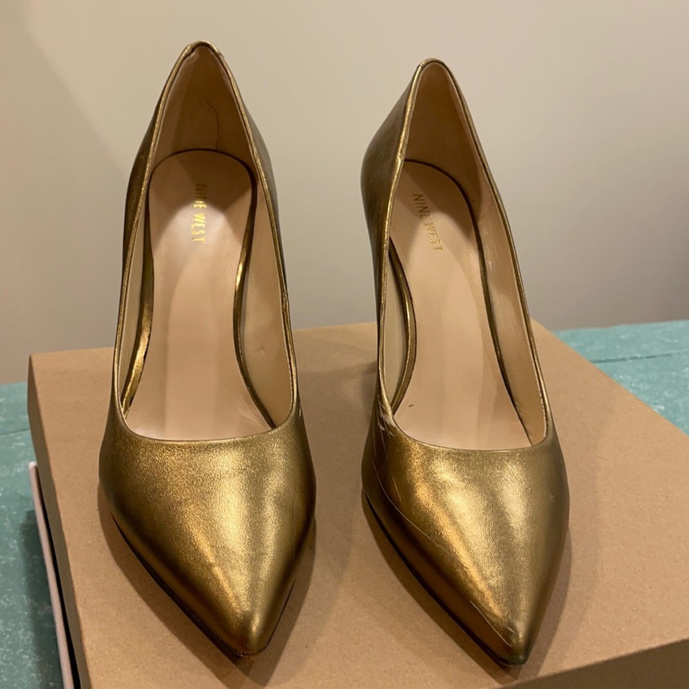 Nine West Gold Heels